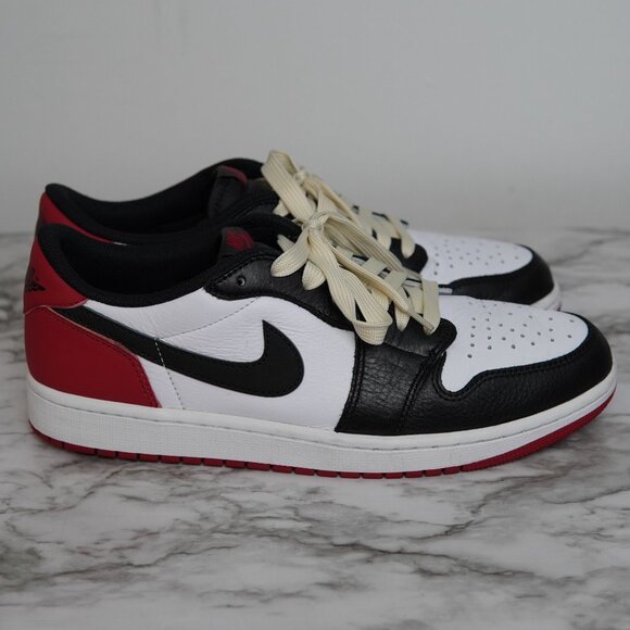 Air Jordan 1 Low 'Black Toe' - Picture 1 of 15